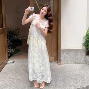 温柔系白月光法式连衣裙女夏季2025新款法式浪漫度假风蕾丝长裙子图片