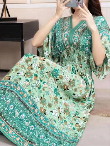 Elegant Sweet Bohemian Style V-neck Elastic Waist Loose Larg