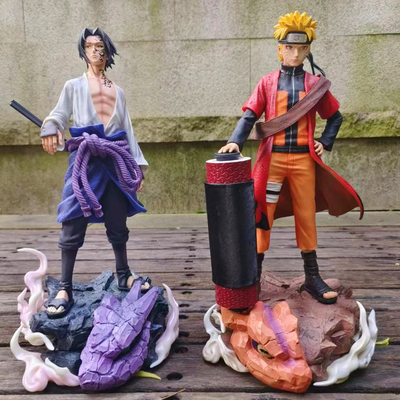 火影忍者地台鸣人佐助手办摆件