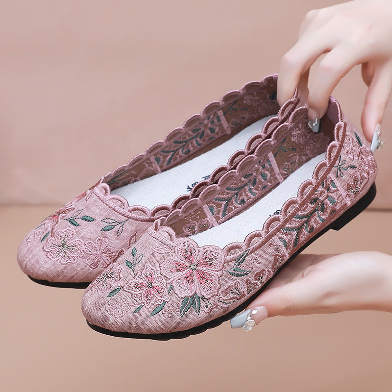 老北京布鞋女鞋民族风绣花鞋汉服女单鞋透气舒适平底一脚蹬妈妈鞋