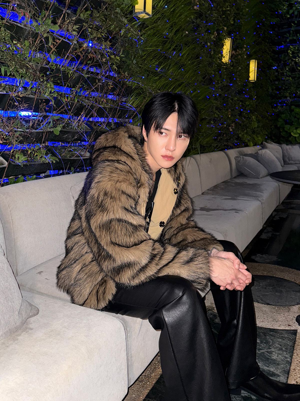 ZISHANG 남성 의류 겨울 유행 가을 겨울 스타일 긴 머리 잘 생긴 옷깃 캐주얼 면 의류 모피 재킷 남성 유행