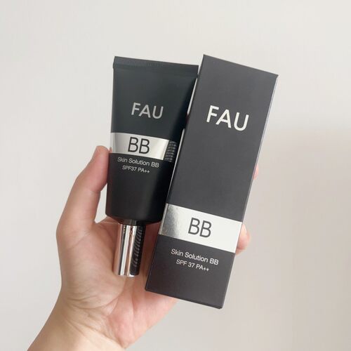 正品授权韩国vfau黑管修复bb霜