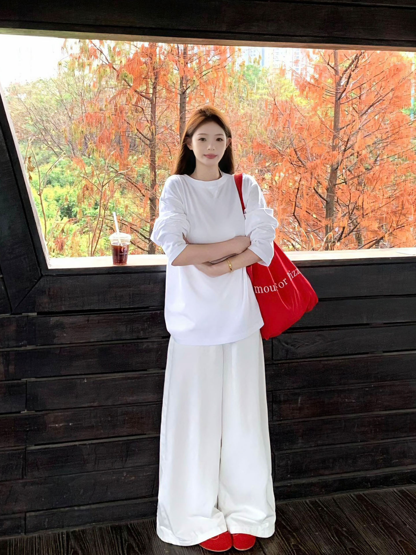 American Retro Versatile Solid Color Long-Sleeve T-Shirt for Women, Loose and Lazy Style with a Unique Design, Niche Autumn Top, Couple Outfit