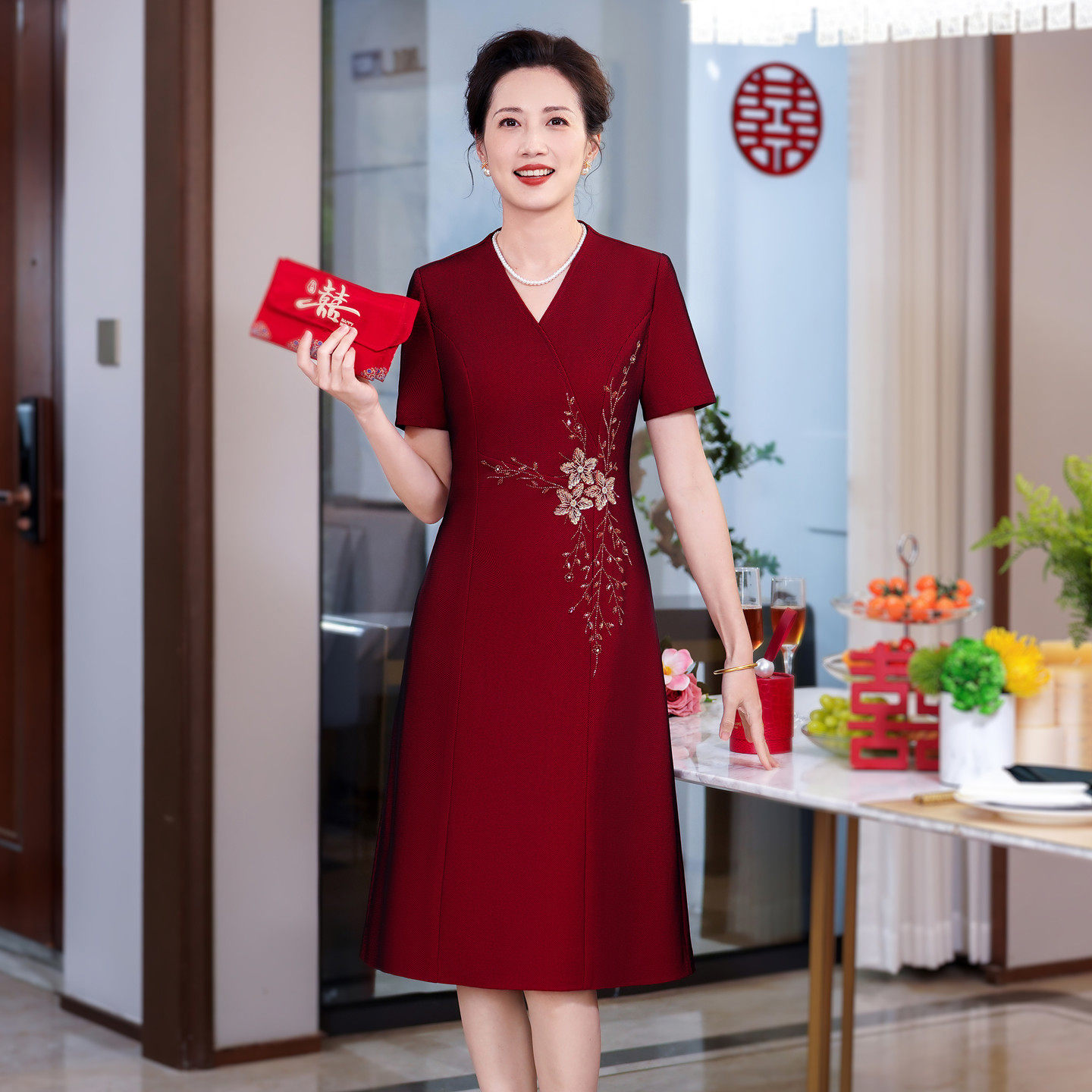 高端喜婆婆婚宴装大码显瘦A字裙结婚妈妈礼服裙子夏季短袖敬酒服