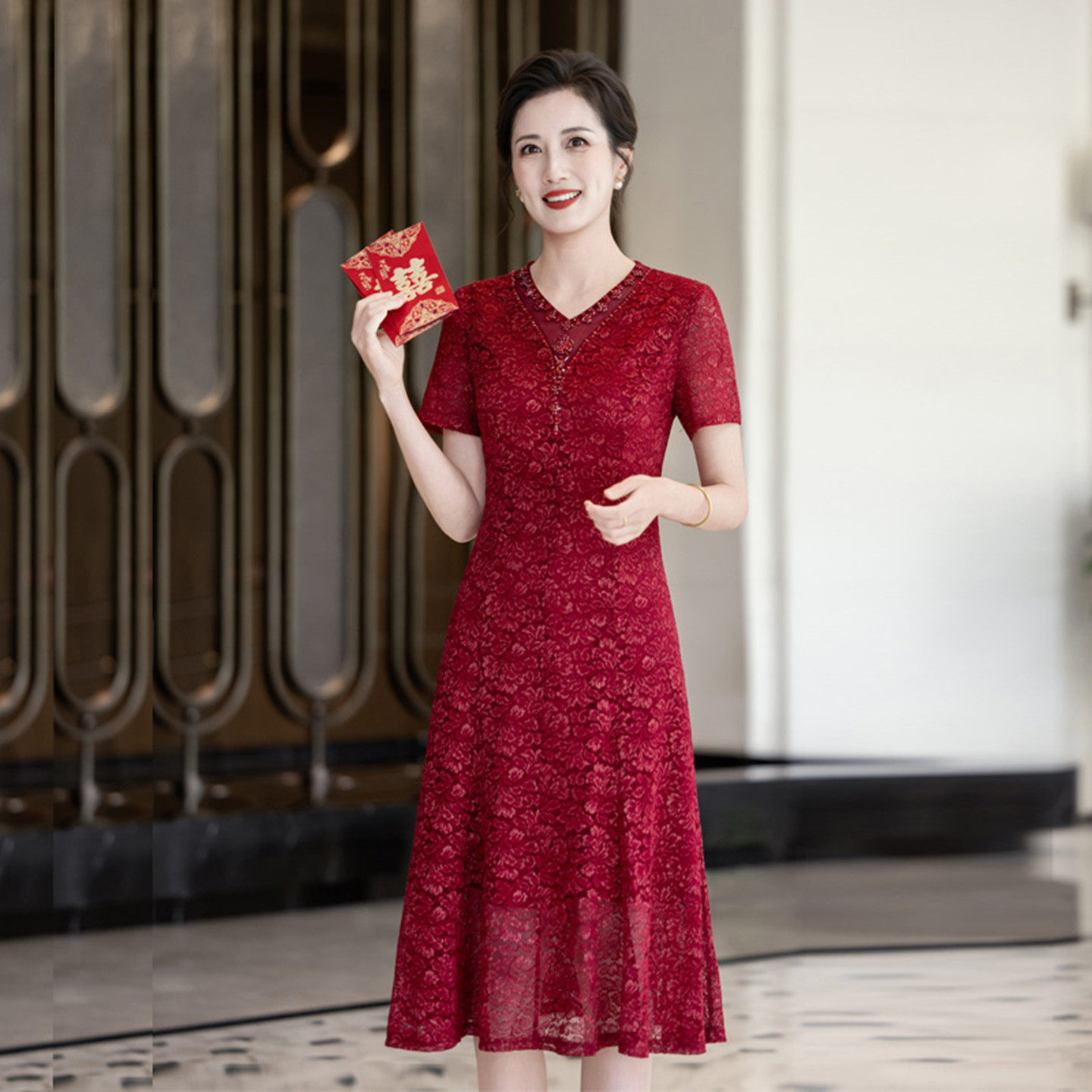 高端喜婆婆婚宴装裙子结婚宴会妈妈礼服短袖精致蕾丝A字连衣裙夏