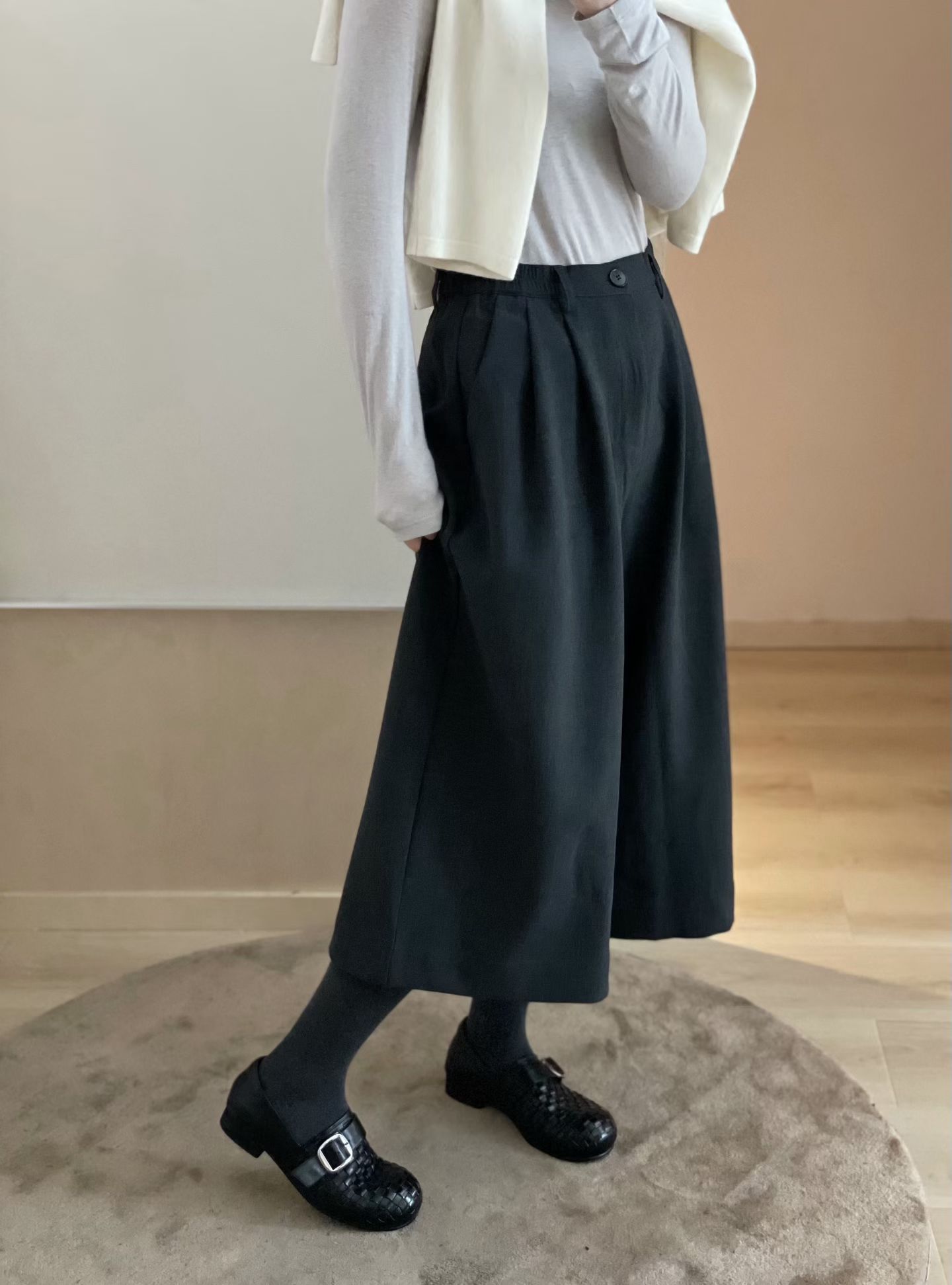 欧洲站2026早秋简约休闲风高腰显瘦七分阔腿裤女宽松百搭西装裤