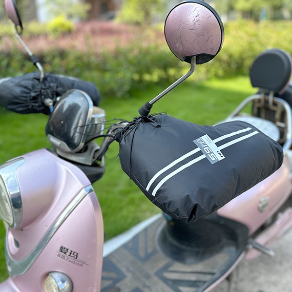 摩托车保暖手套挂骑行手套