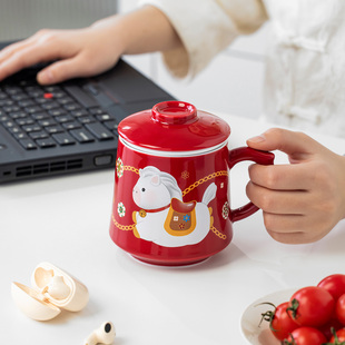 红色小白马陶瓷泡茶杯茶水分离杯个人家用办公带盖过滤水杯马克杯