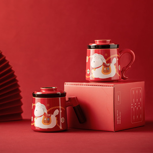 红色文创小马陶瓷泡茶马克杯带盖办公室过滤水杯茶水分离杯子定制