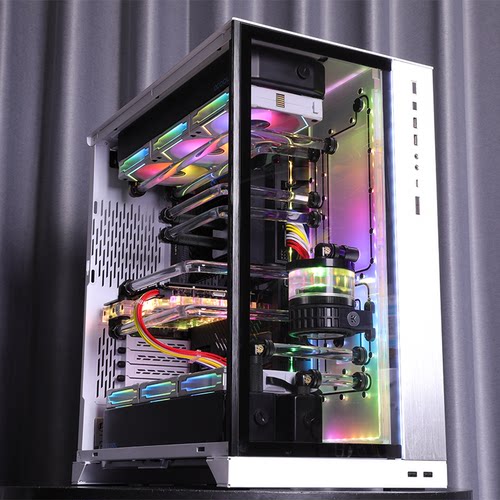 联力011ROG定制版主机