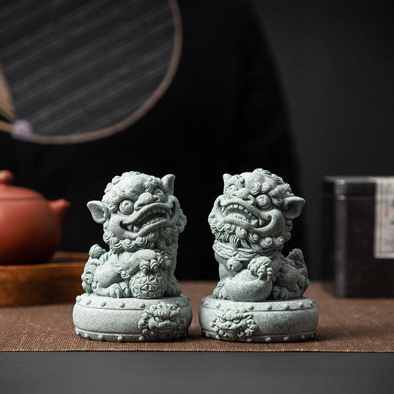 国潮风青砂石唐狮摆件创意石雕工艺品 客厅桌面祝福装饰品