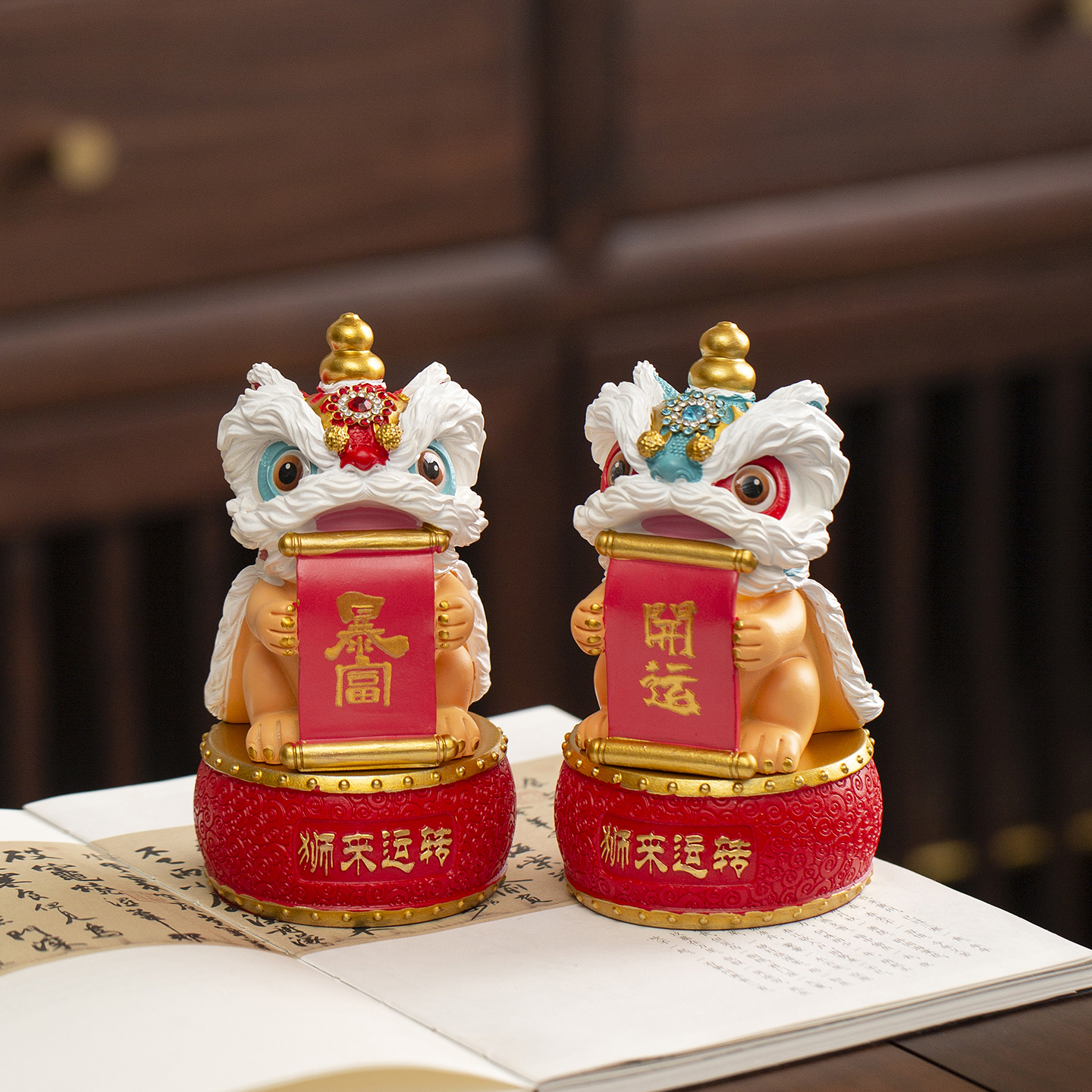 创意佛山醒狮舞狮摆件高级感小众工位办公室桌面客厅装饰生日礼物