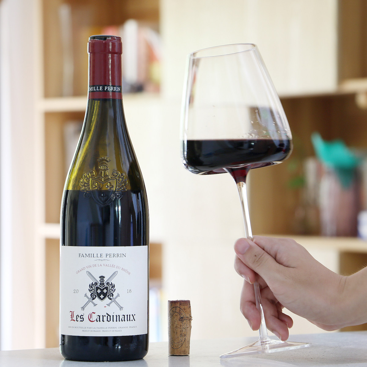 法国卢瓦河原瓶进口佩兰家族famille perrin红衣主教干红葡萄酒