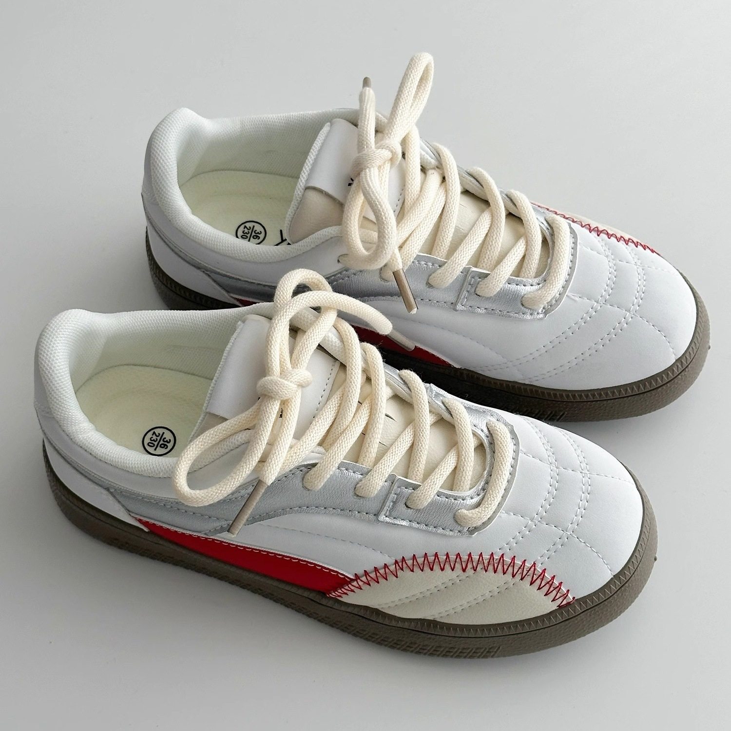 青岛福客来女鞋代工厂2026夏季新款小众设计板鞋女款配裙子小白鞋,女鞋,休闲板鞋,淘宝优惠券,粉丝福利购,淘宝优惠卷