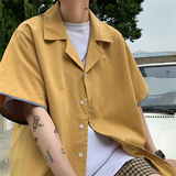 黄色