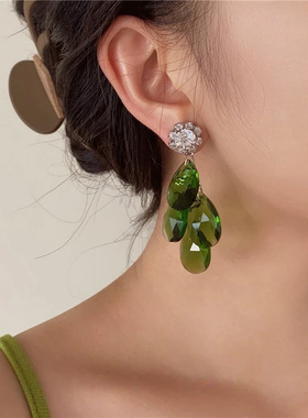 银针复古水滴绿色耳钉女小众百搭简约中古耳环耳饰轻奢高级感耳坠