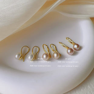 极简风天然淡水珍珠耳钉时尚通勤精致范耳环女小众设计百搭耳饰品