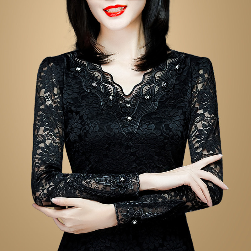 秋冬女上衣2021新款百搭显瘦小衫时尚修身长袖蕾丝打底衫加绒加厚