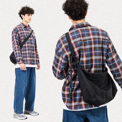 日系斜挎包男单肩工装大