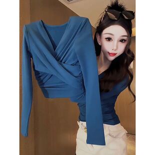 品牌折扣店专柜撤柜2026年春季法式V领交叉长袖T恤女修身气质上衣