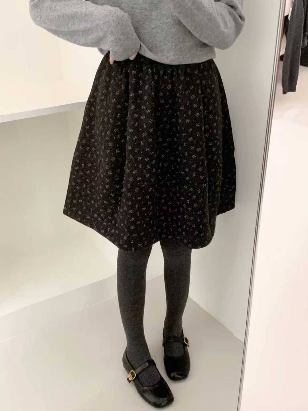 2025冬季新款韩系简约百搭碎花半身裙