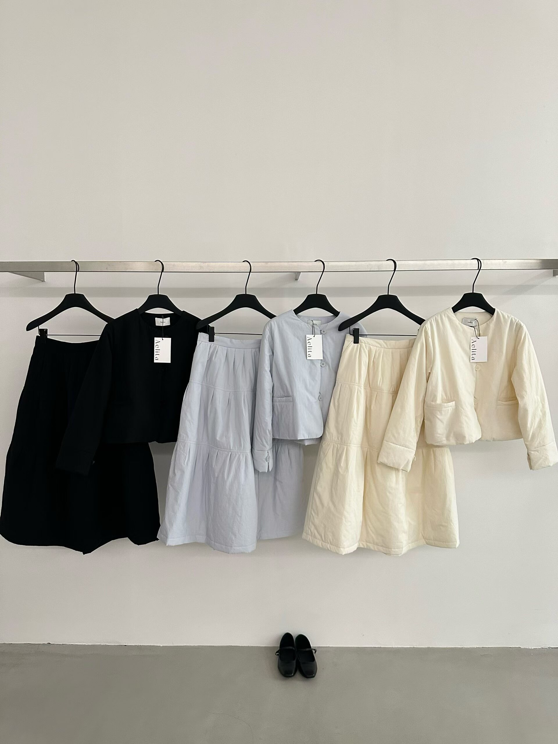 Aelita 2025冬季新款韩系简约百搭圆领棉服外套半身裙套装