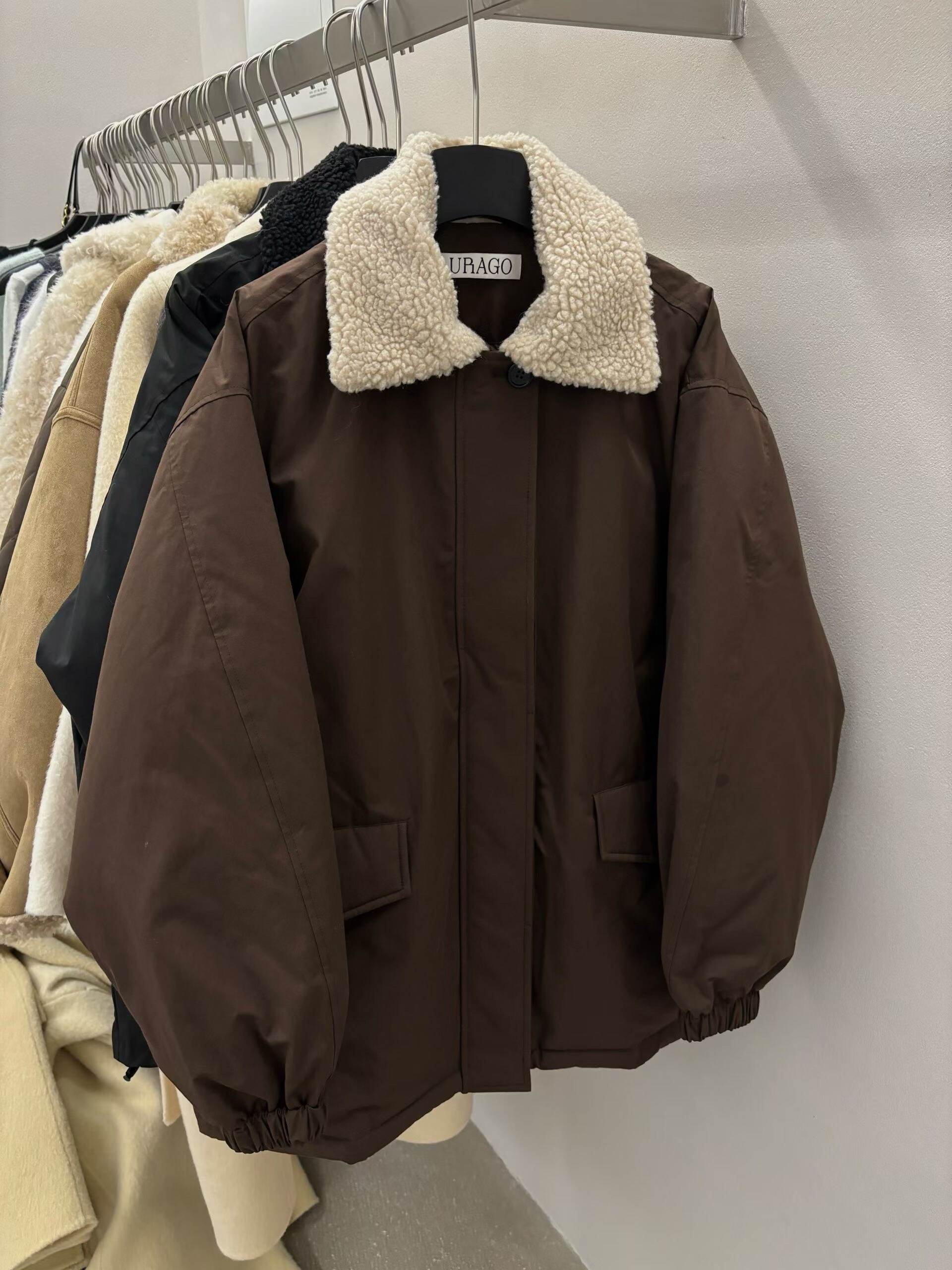 etoile 2025冬季新款韩系简约百搭翻领羊羔毛领羽绒服