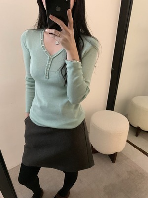 Dumpling 2025冬季新款韩系简约百搭V领山羊绒羊毛修身显瘦打底衫