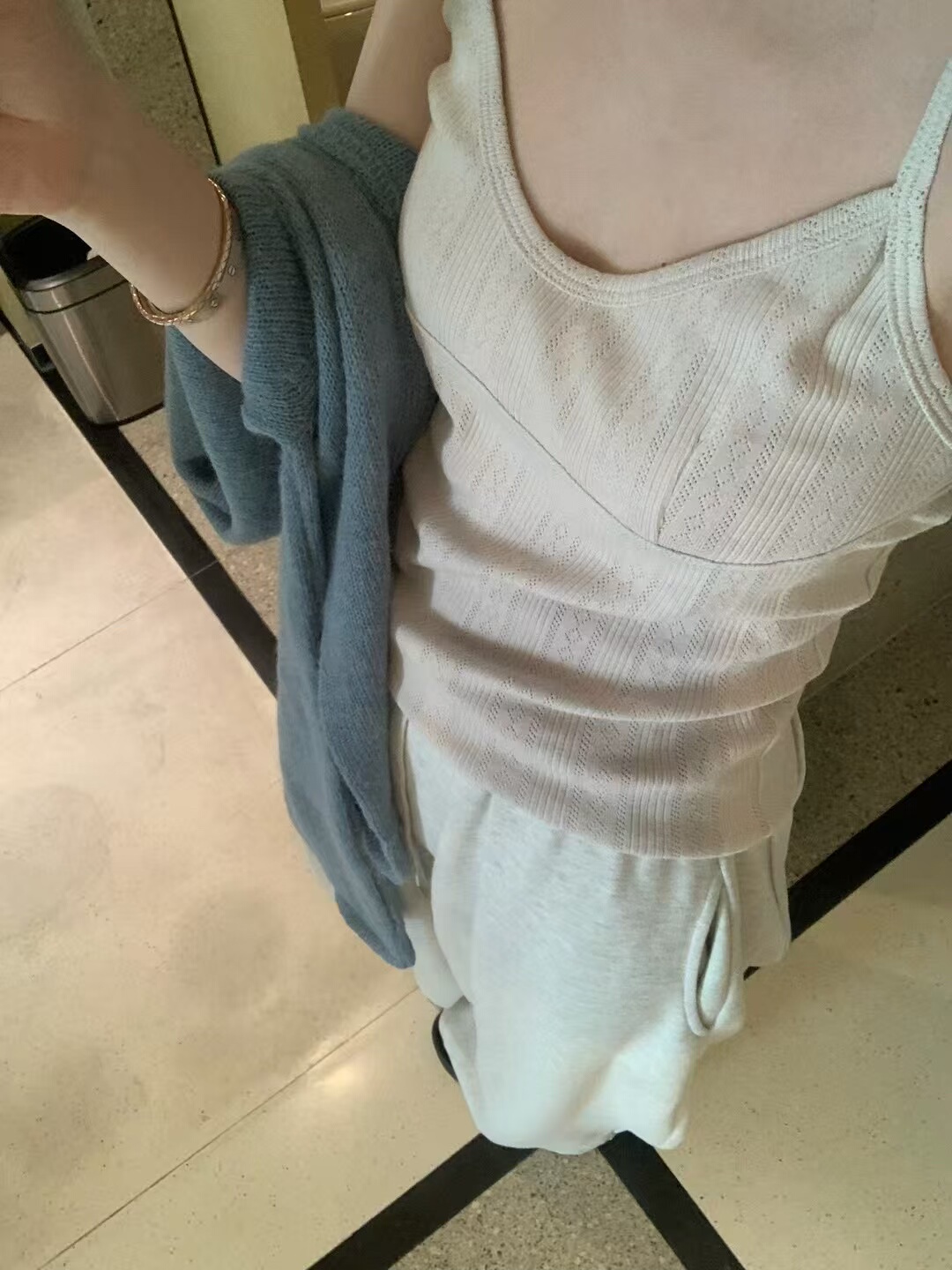 Focuse 2025秋季新款韩版时尚百搭显瘦吊带