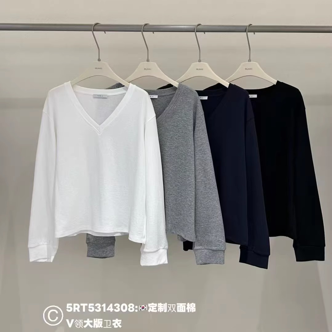 闰熙家V领宽松大版长袖卫衣