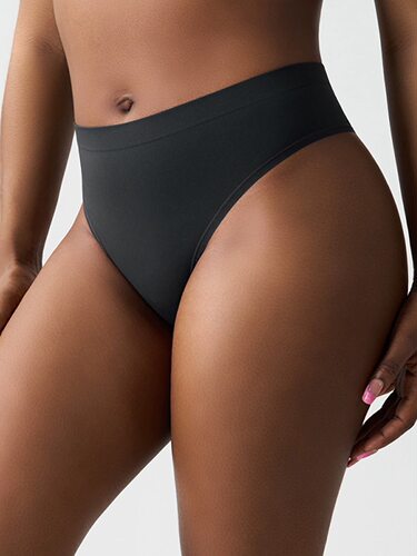 特价纯原sk Soft Seamless Brief柔软透气高腰三角丁字裤女黑色