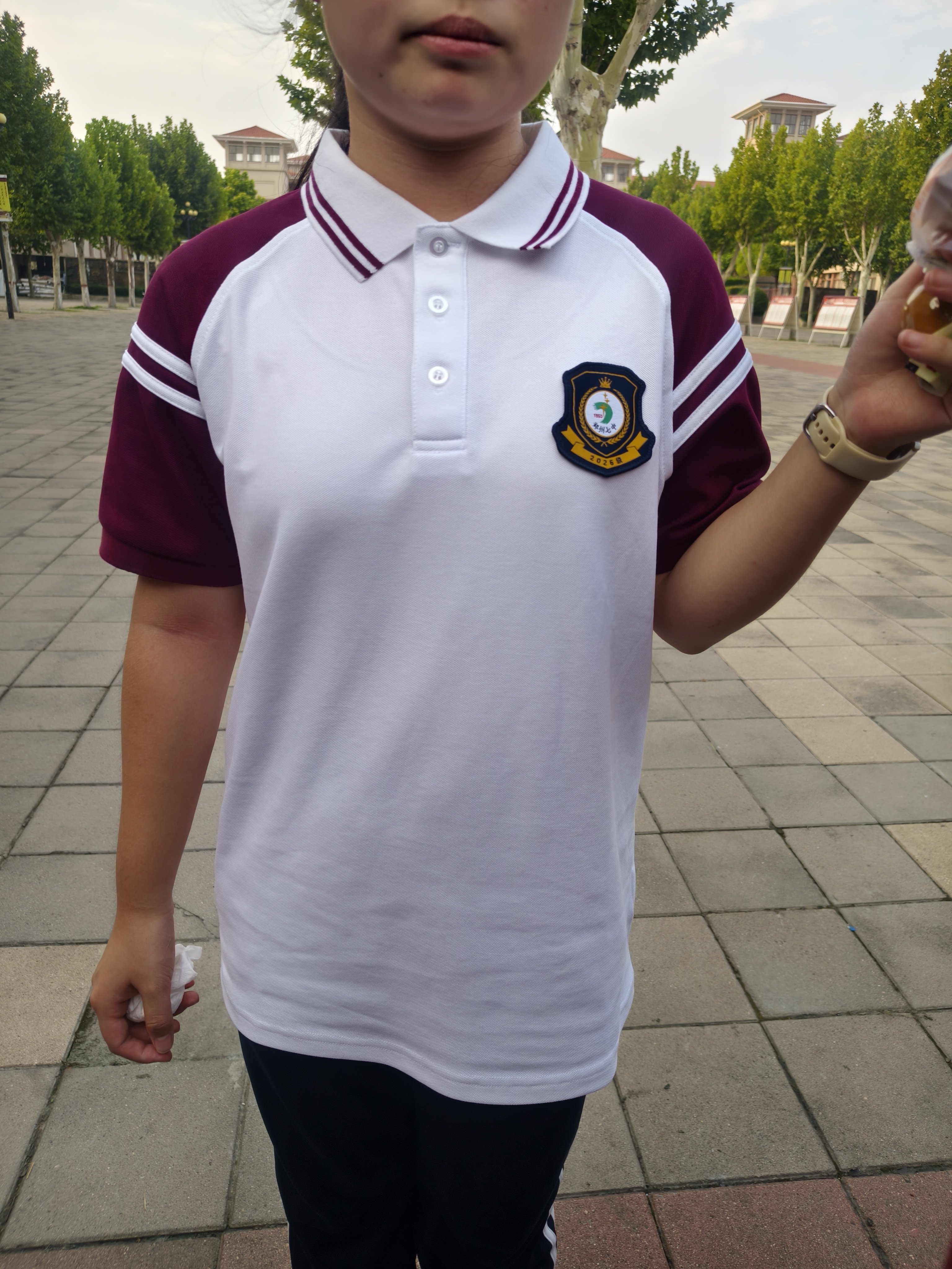 郑州七中2026高一中学生男女校裤薄款宽松两条杠校服裤子短袖图片