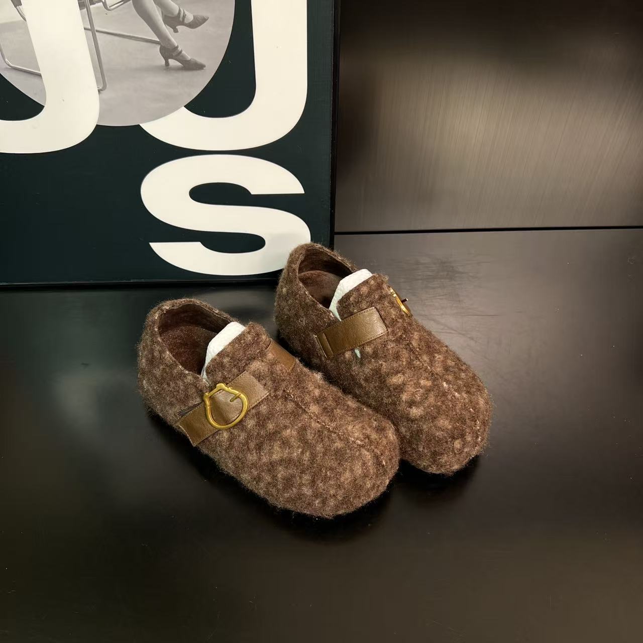 2025新款毛呢加绒保暖勃肯鞋女厚底一脚蹬懒人豆豆鞋加绒保暖棉鞋