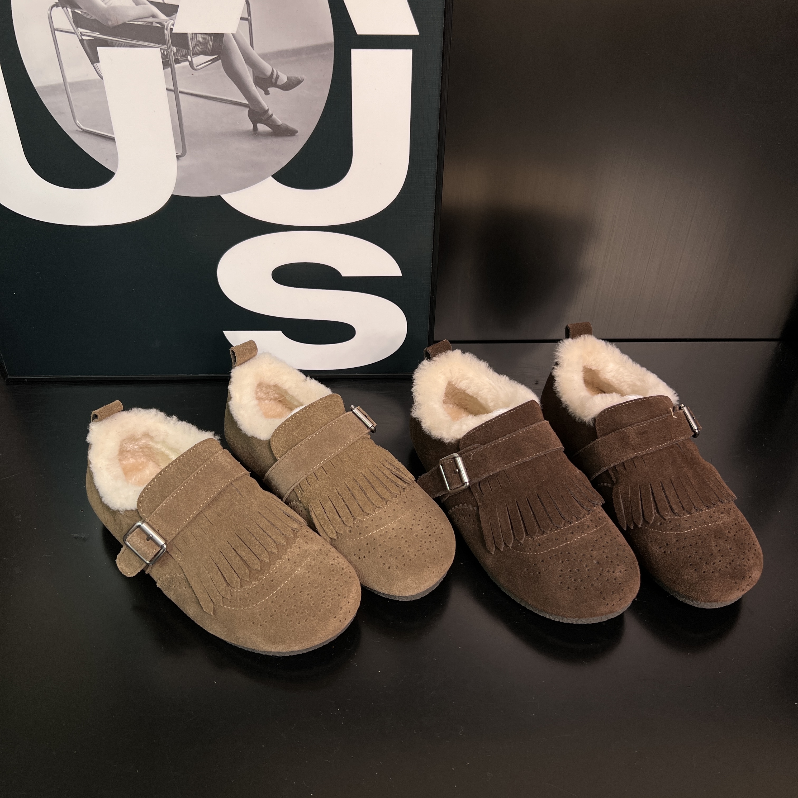 小众复古布洛克流苏勃肯鞋毛毛鞋女一脚蹬乐福鞋女秋冬季加绒