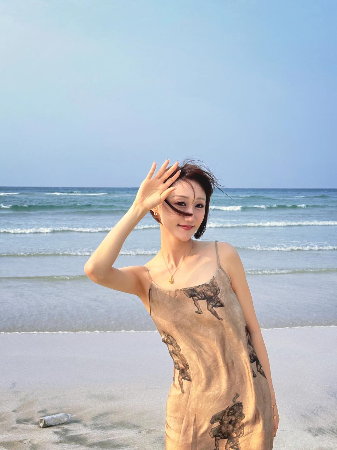 UMASTAND·咖色天使雕塑印花吊带裙 进口铜氨丝面料