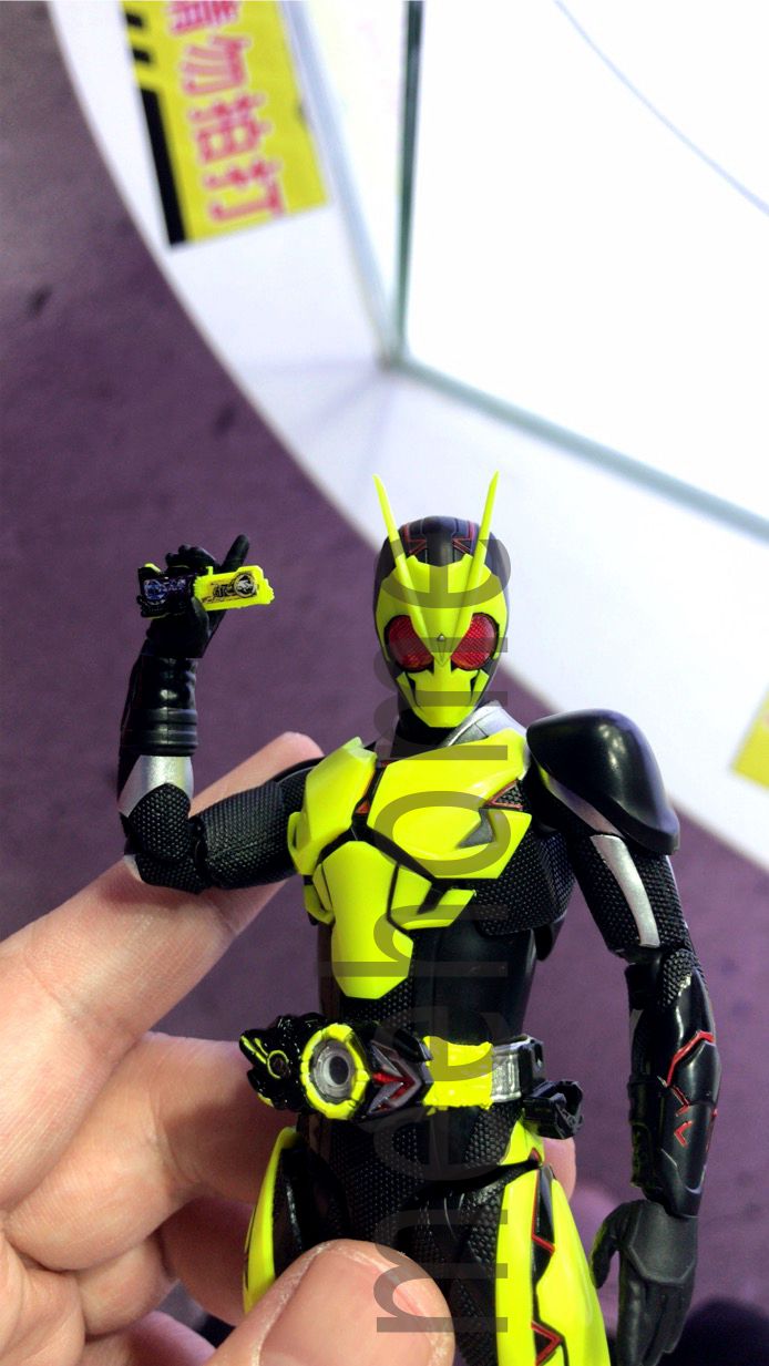 假面骑士01shf升华钥 ZeroOne微型磁卡细节贴纸