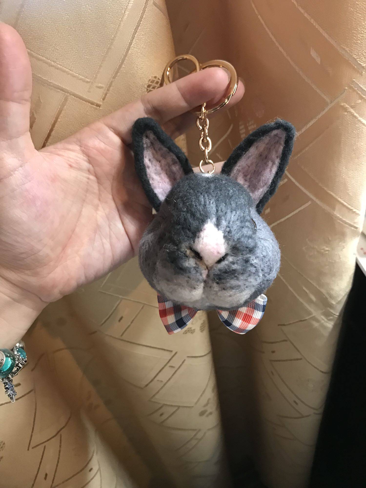 豆豆家羊毛毡作品宠物定制小兔子头像钥匙扣垂耳兔车后视镜挂件