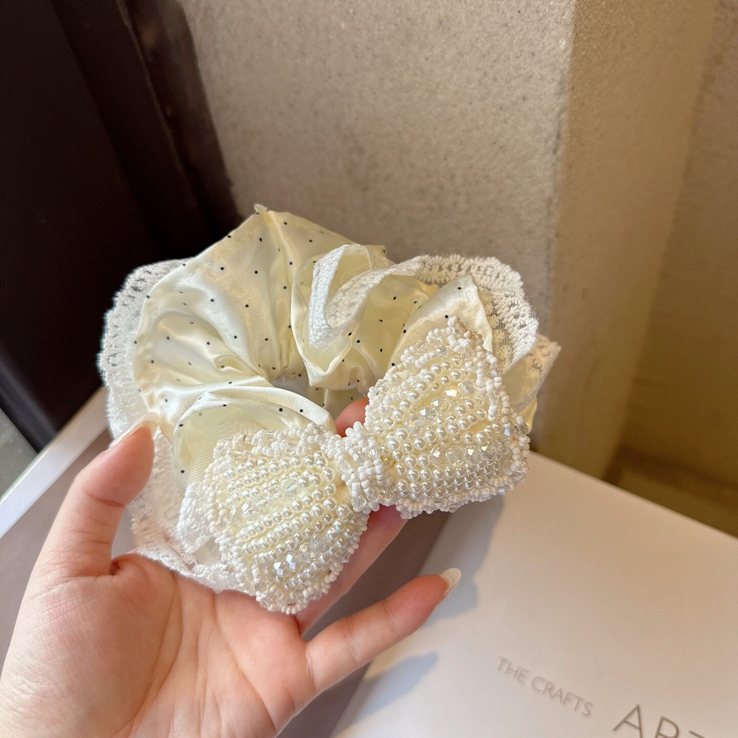 露思风温柔布艺奶油米波点蕾丝