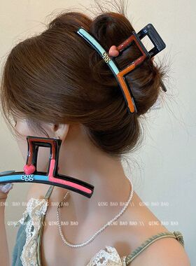 新款后脑勺夏糖果色字母发饰橙色夹女抓夹高级盘发夹2025饱满鲨鱼