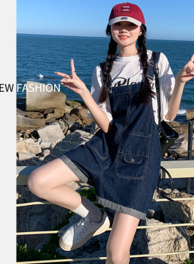 深蓝色牛仔背带短裤女夏季薄款2025新款宽松显瘦减龄小个子阔腿裤