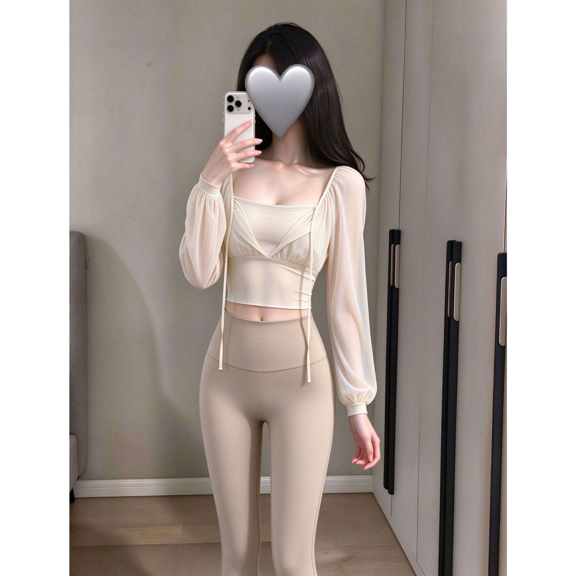 网纱灯笼袖速干带胸垫瑜伽T恤女
