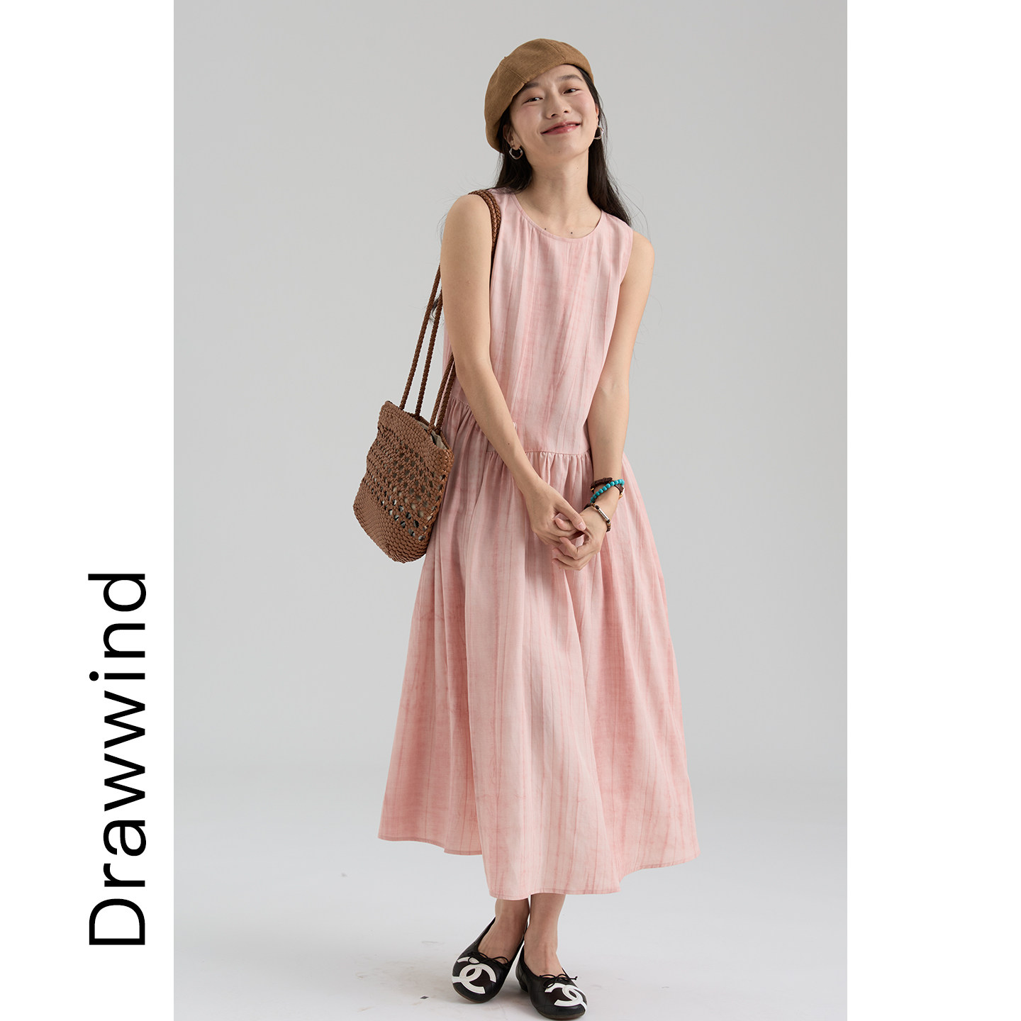 画风drawwind2026春夏新款手工扎染无袖连衣裙女拼接压褶中长裙子