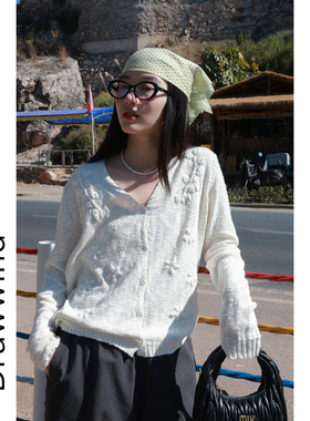 30-2/24 10:00 95折画风drawwind春季新款绣花v领长袖针织开衫