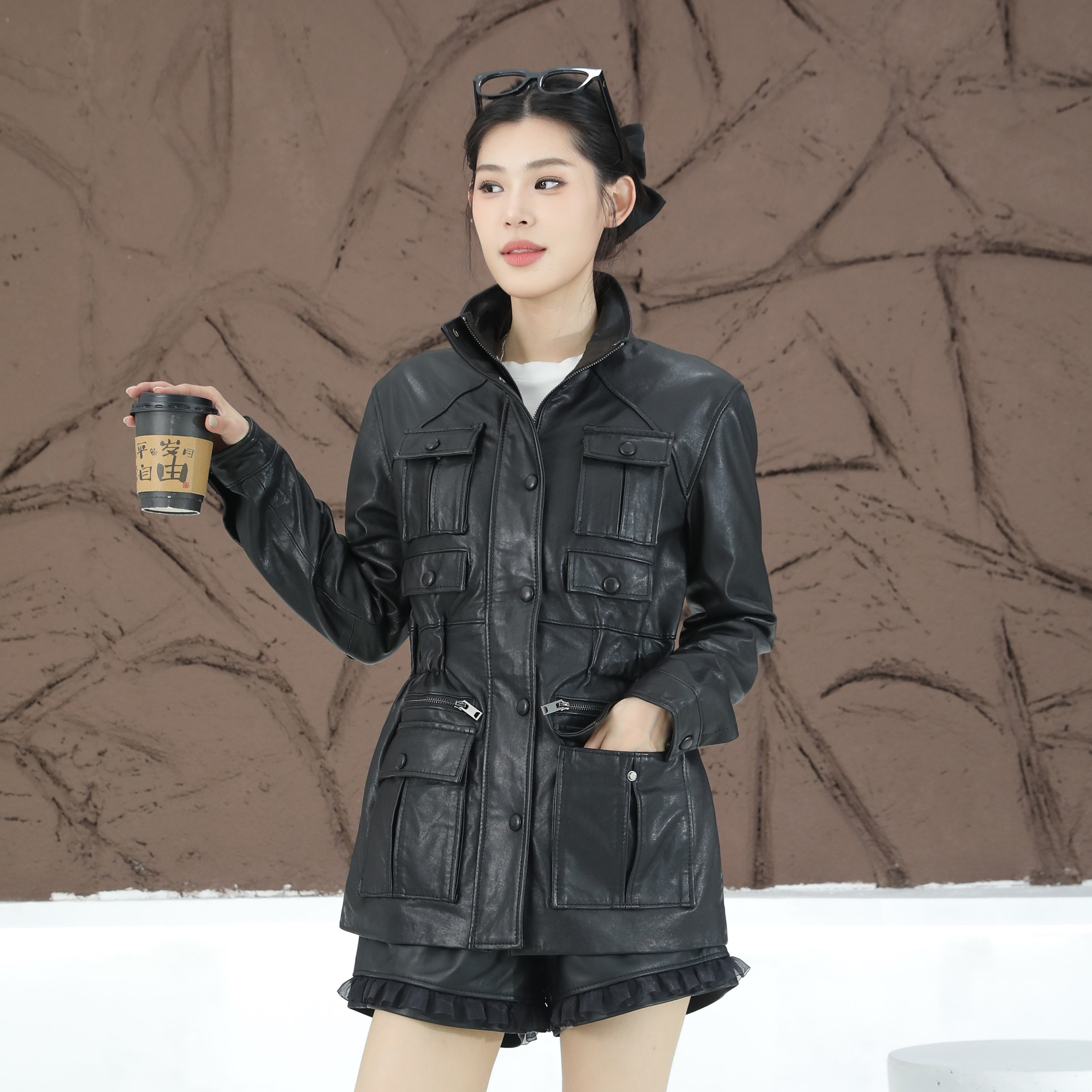 酷飒绵羊皮立领工装真皮皮衣女