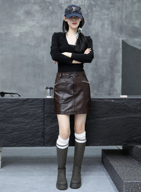 包臀裙女2025年秋季新款绵羊皮修身皮裙油蜡皮显瘦短裙真皮半身裙