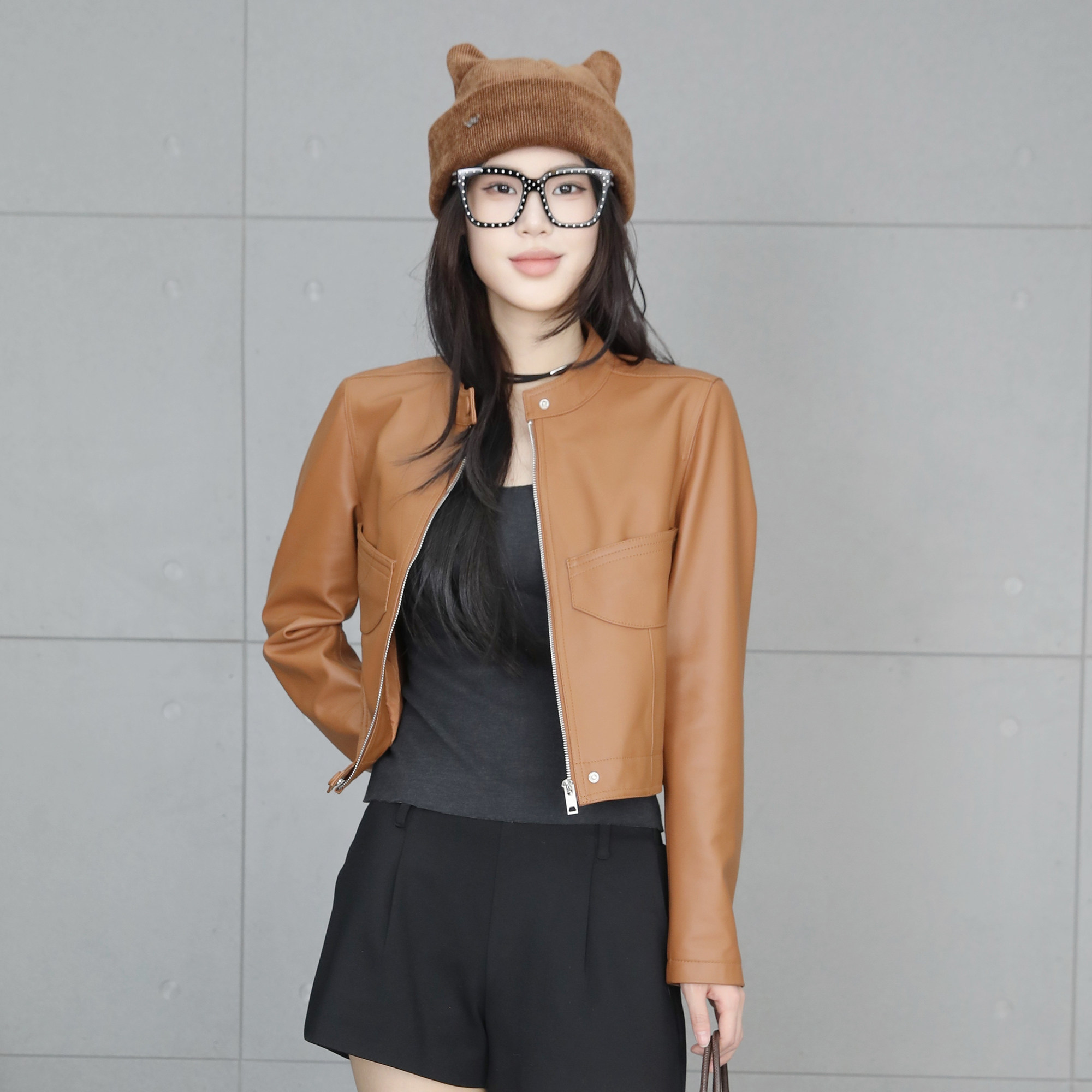 真皮绵羊皮立领短款机车皮衣女