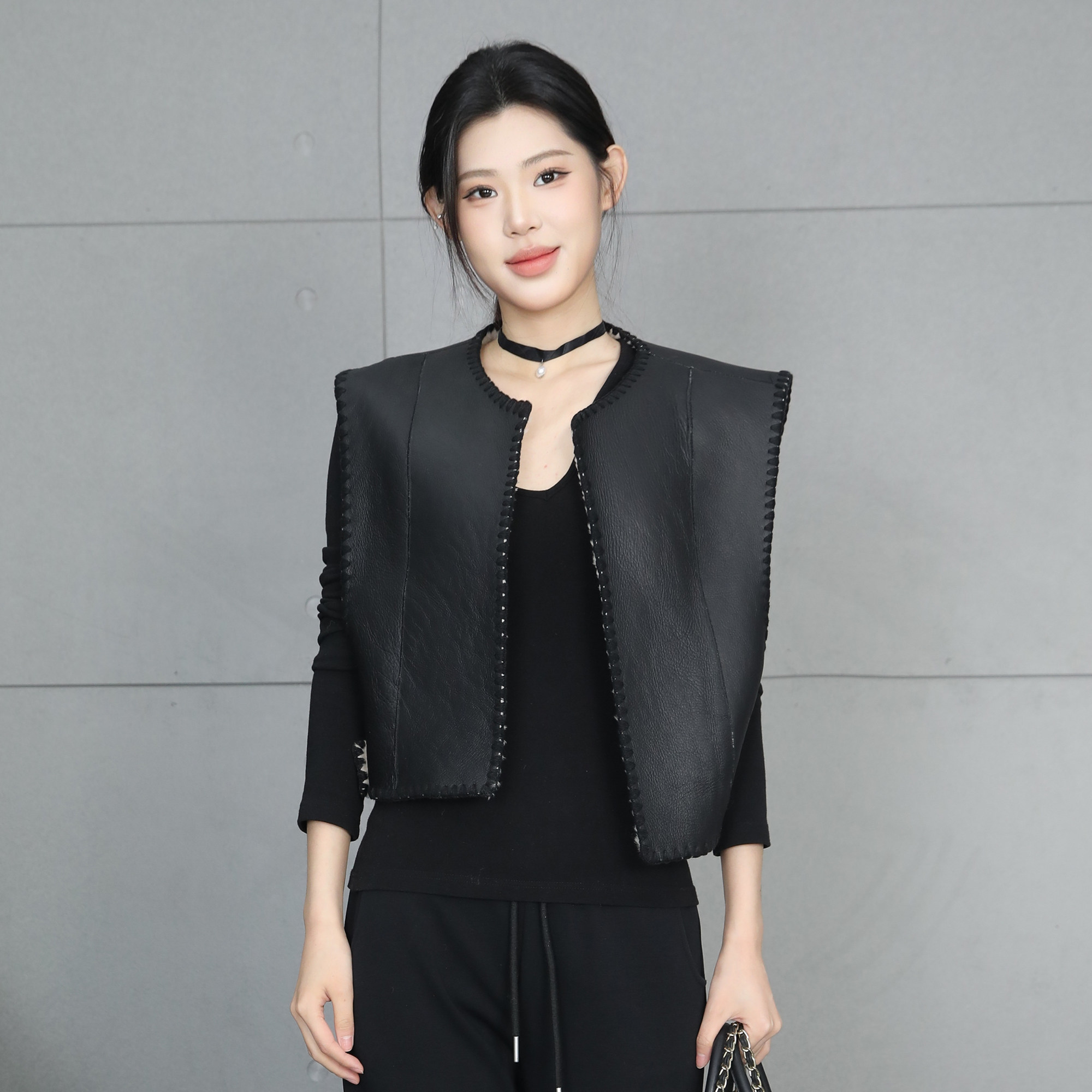 轻熟风真皮皮毛一体短款马甲女