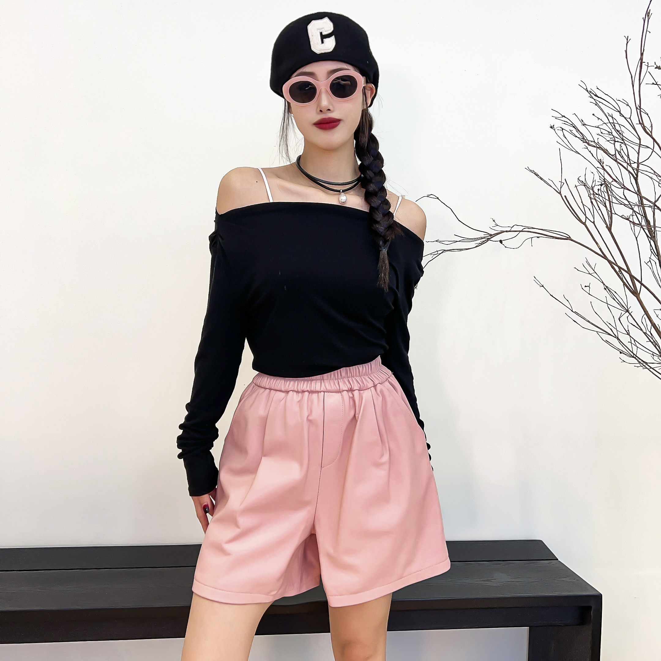 阔腿裤女2025秋季新款绵羊皮粉色外穿短裤松紧腰皮裤真皮百搭靴裤