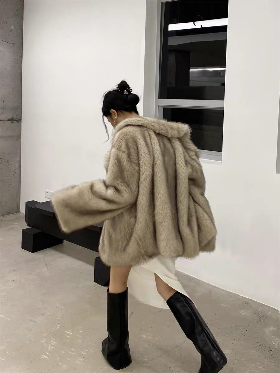 现货爆款皮草外套女宽松西装领网红中长款显瘦环保狐狸毛毛大衣冬