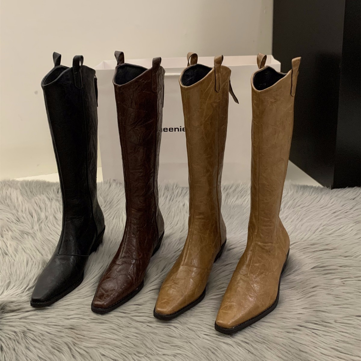 韩版方头粗跟高筒长靴女2025秋冬新款棕色V口后拉链骑士靴长筒靴